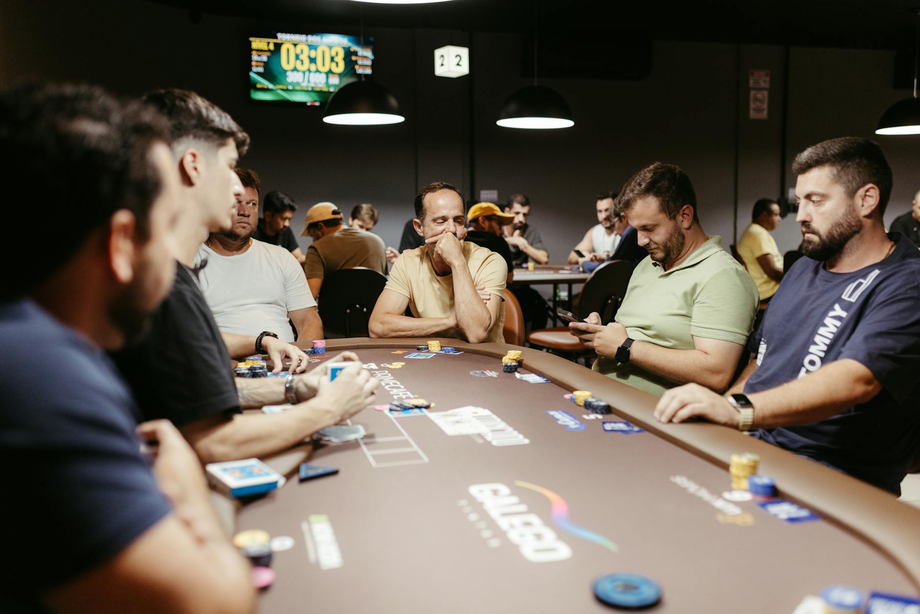 Hiểu đúng: “hack poker” nghĩa là gì?